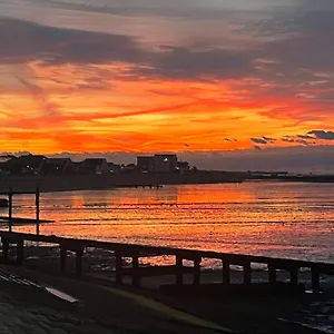 Beresford 1st Floor Seafront Apartment Southend-on-Sea