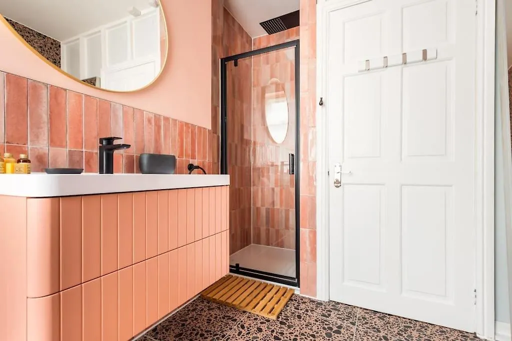 Penarth Townhouse Close To Cardiff & Bay イギリス